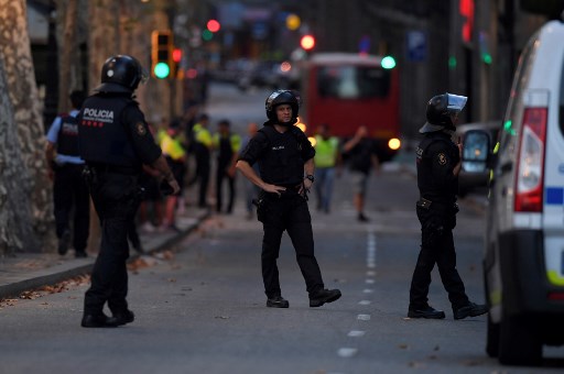 Barcelona: trece muertos y 50 heridos en ataque con furgoneta