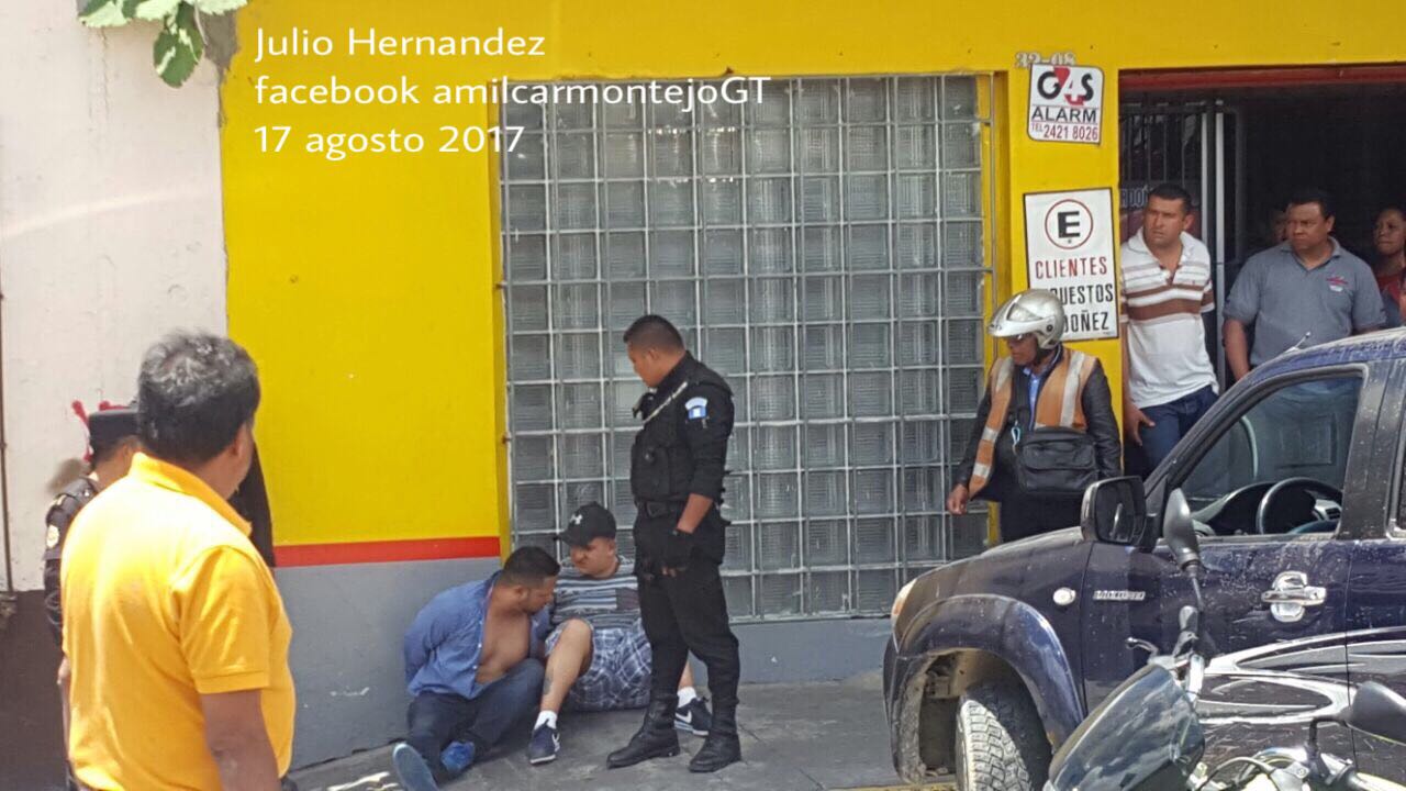 Capturados con armas y drogas