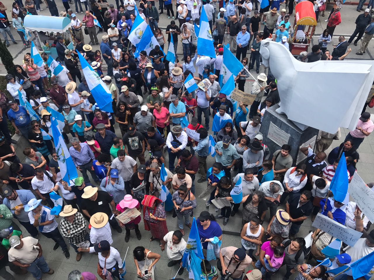 Así reaccionan los manifestantes al conocer la resolución de la CC