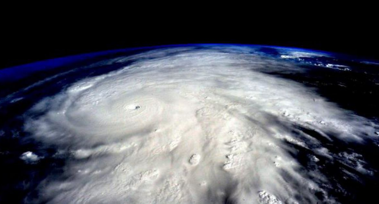 El huracán Irma avanza en el Caribe y amenaza Florida con categoría 4