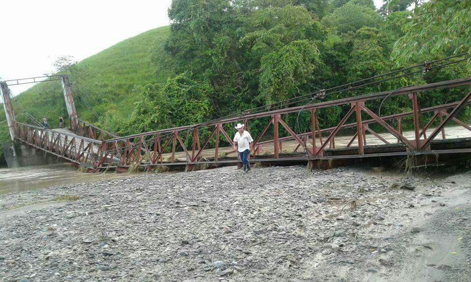 Izabal: alrededor de cinco mil afectados por colapso de puente en Los Amates