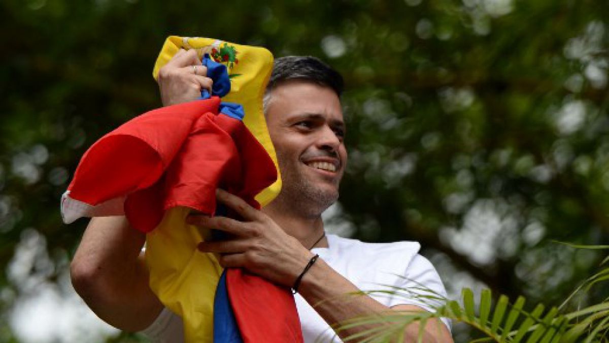 Leopoldo López niega haber participado en citas para diálogo en Venezuela