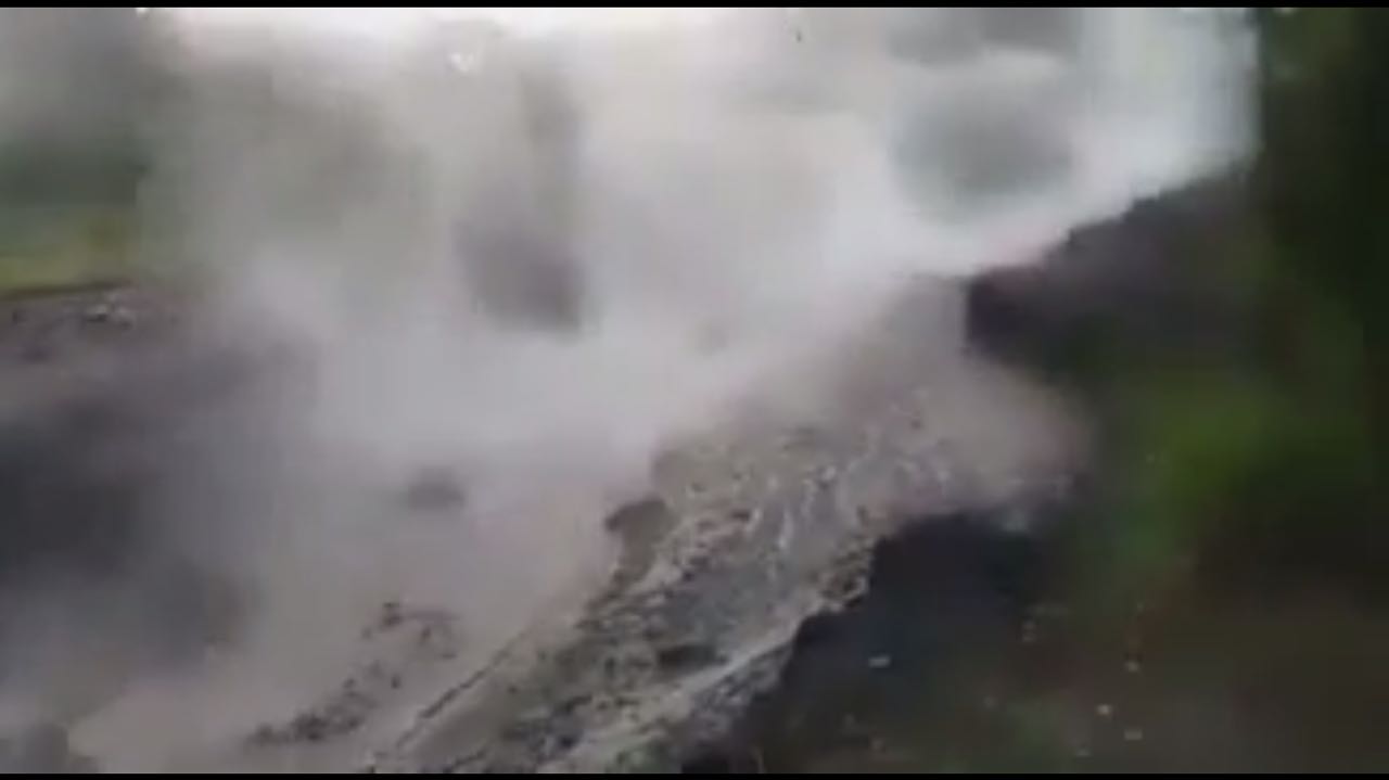 Lahar en volcán de Fuego