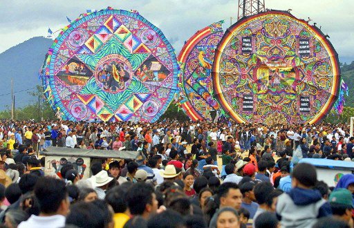 Barriletes gigantes Sumpango