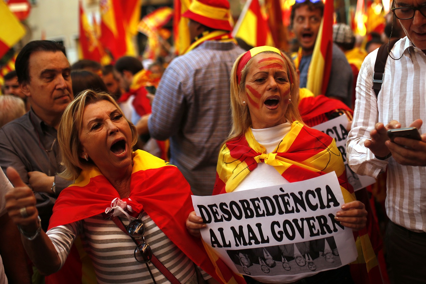 EEUU respalda "unidad" de España tras declaración de independencia en Cataluña