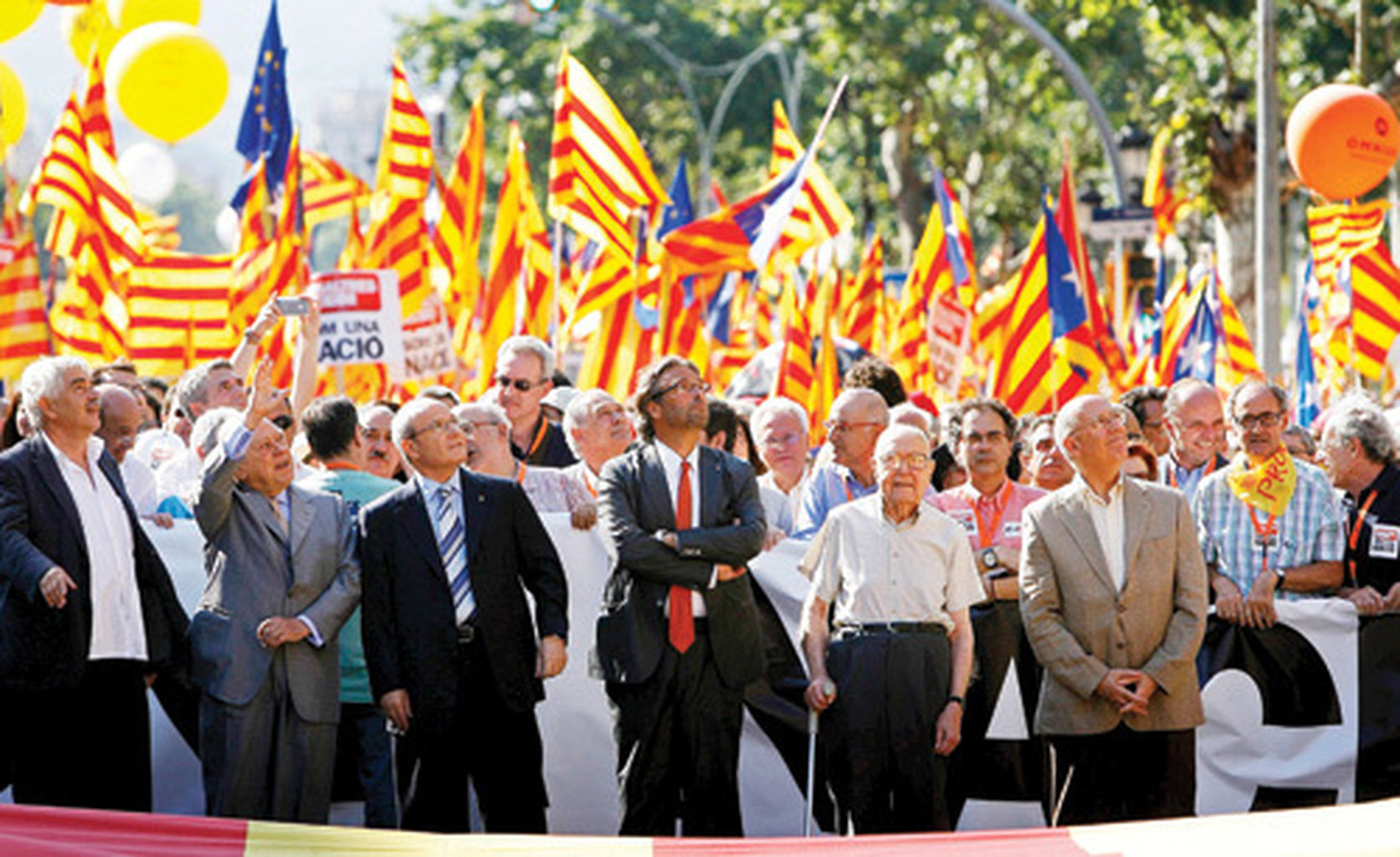 La toma de control de Cataluña, una tarea para Madrid