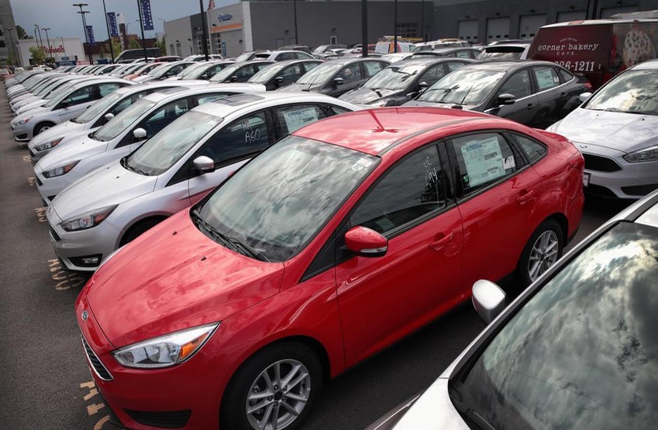 Los huracanes aumentan las ventas de autos en EEUU