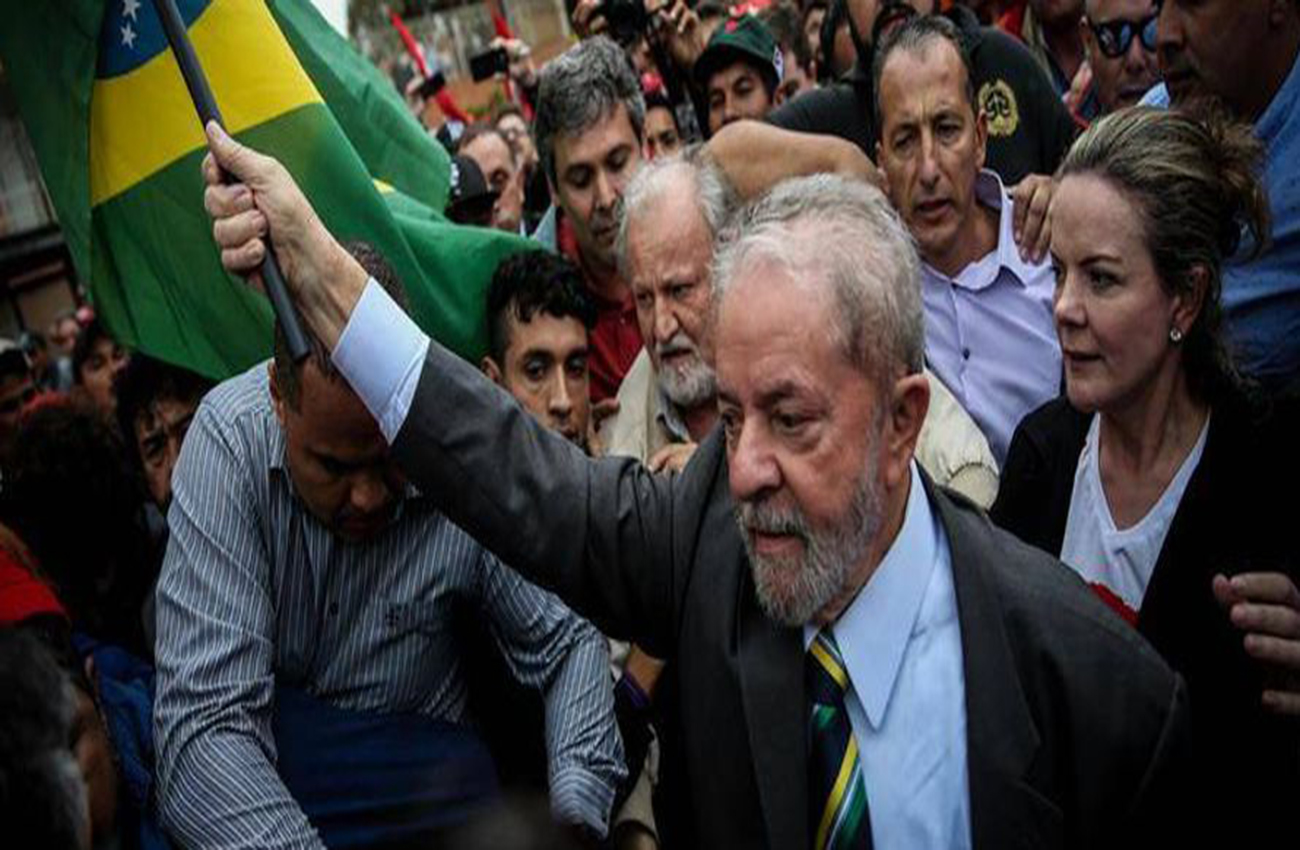 Lula inicia nueva gira por Brasil, en medio de dudas por su futuro político