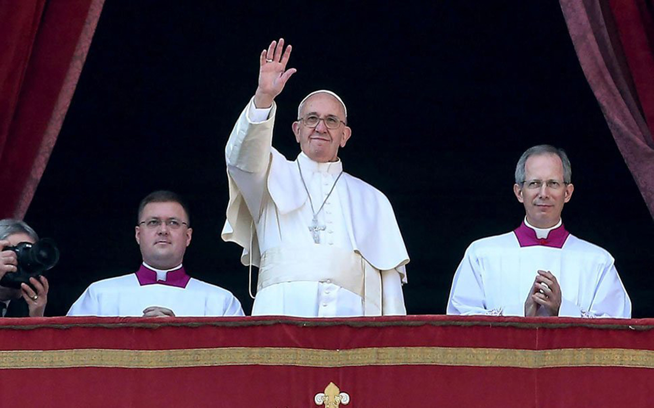 Quién es el papa, se preguntan los rohinyás en los campamentos