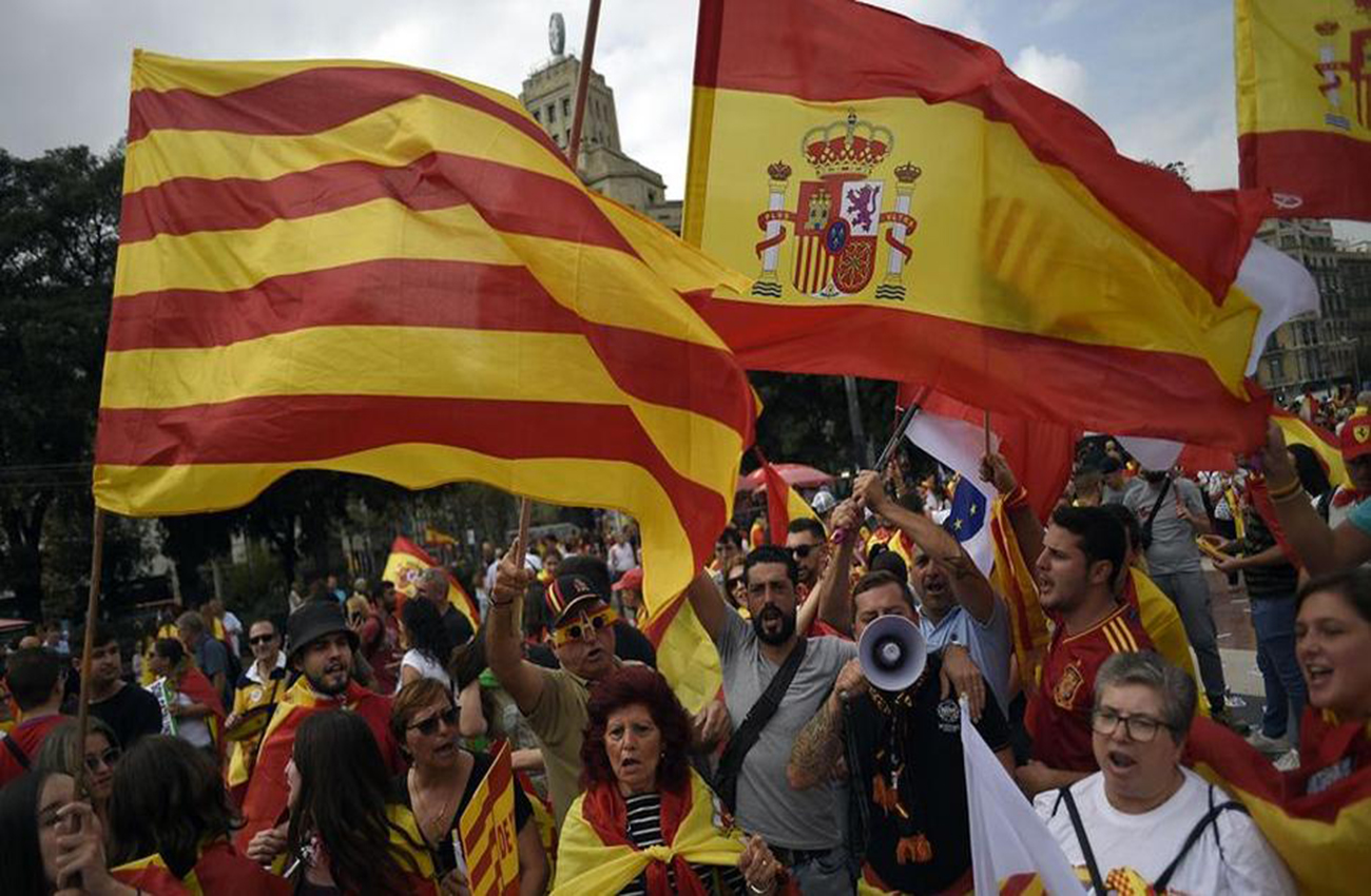 Tribunal Constitucional español anula declaración de independencia de Cataluña