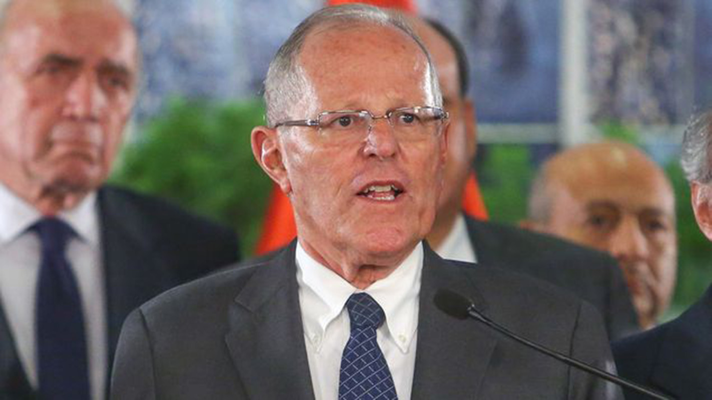 Destino de Kuczynski en manos del Congreso de Perú por Odebrecht