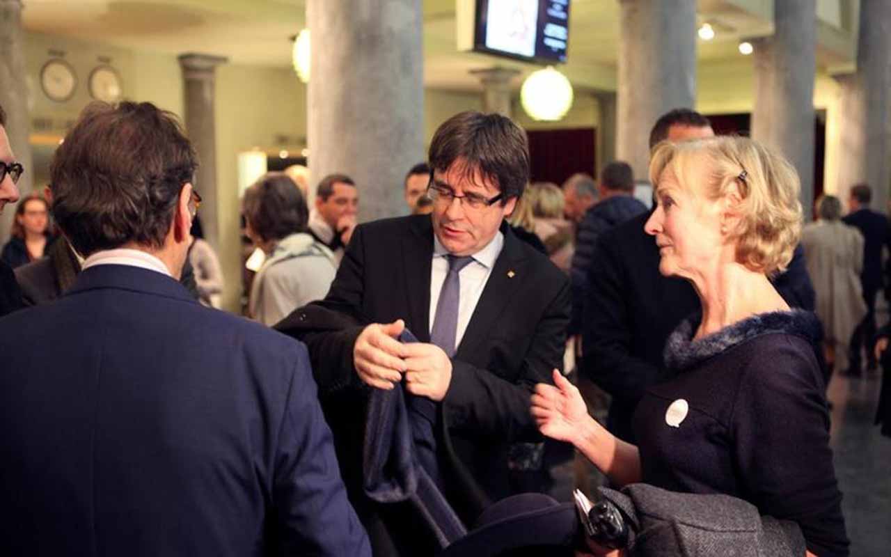 Independentistas catalanes presos sabrán el lunes si quedan libres