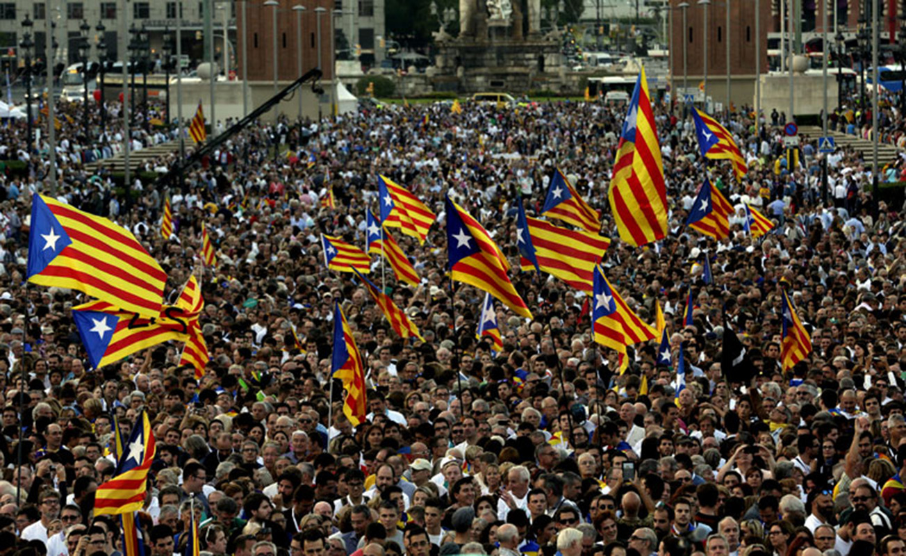 Todos contra todos en Cataluña a tres días de unas elecciones cruciales