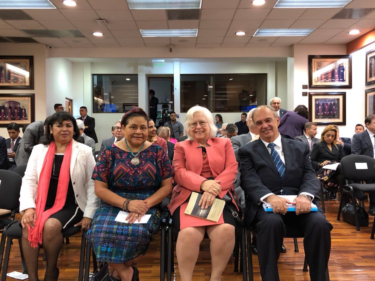 Rigoberta Menchú EU Emisoras Unidas Guatemala