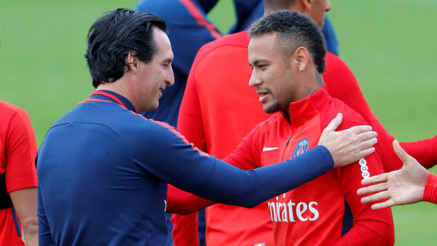 Neymar volverá el sábado "si todo va bien" en el entrenamiento, dice Emery