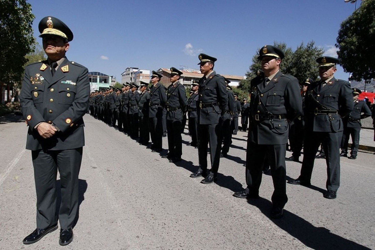 Policía de Perú en alerta máxima ante llegada del papa Francisco