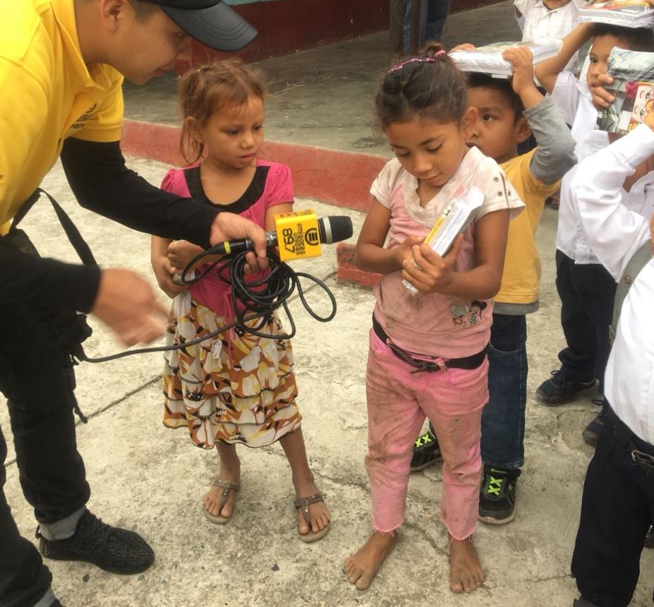 Cuadernos con Corazón EU Emisoras Unidas Guatemala