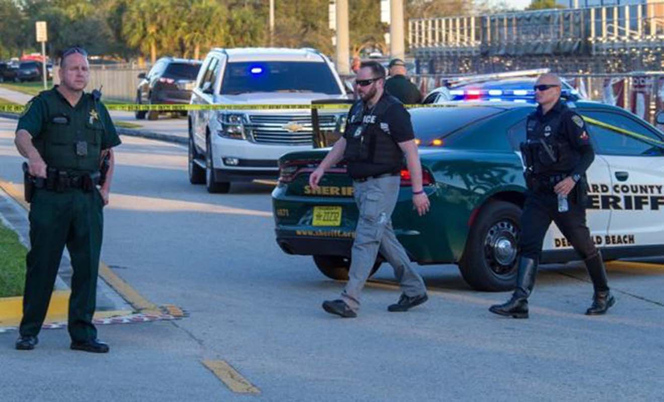 Policía de condado de Florida lanza aplicación móvil para seguridad alumnos