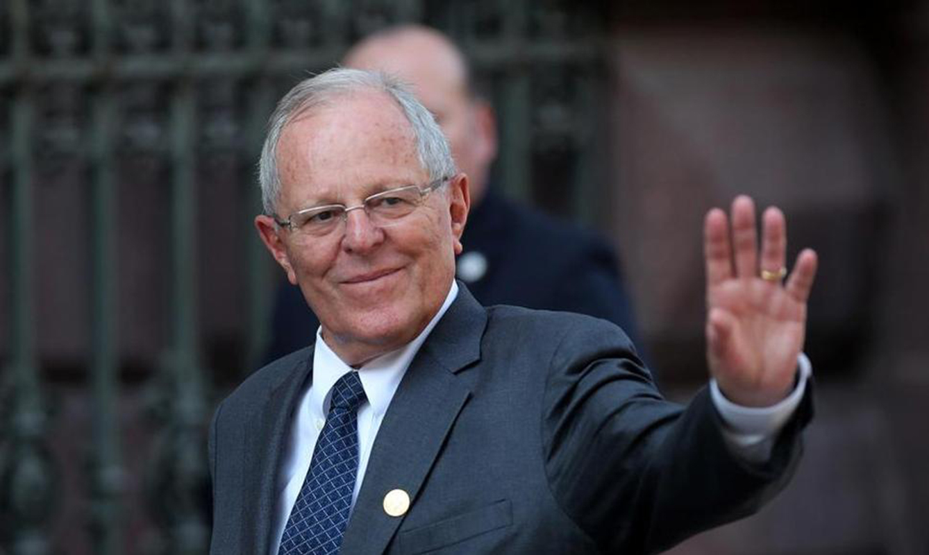 Kuczynski cree será víctima de golpe de Estado si Congreso lo destituye