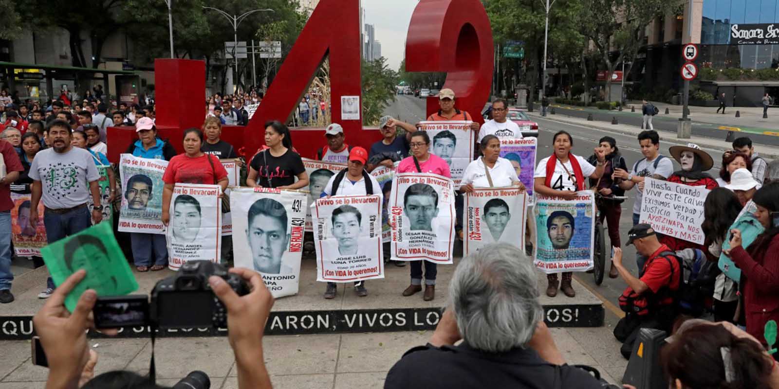 ONU llama a México a castigar violaciones a DDHH en investigación de 43 estudiantes