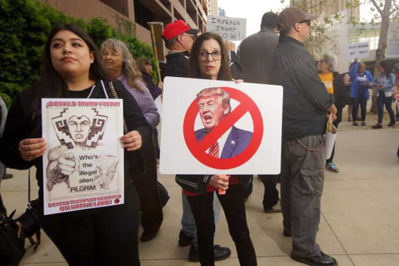 Primeras manifestaciones en California antes de la llegada de Trump