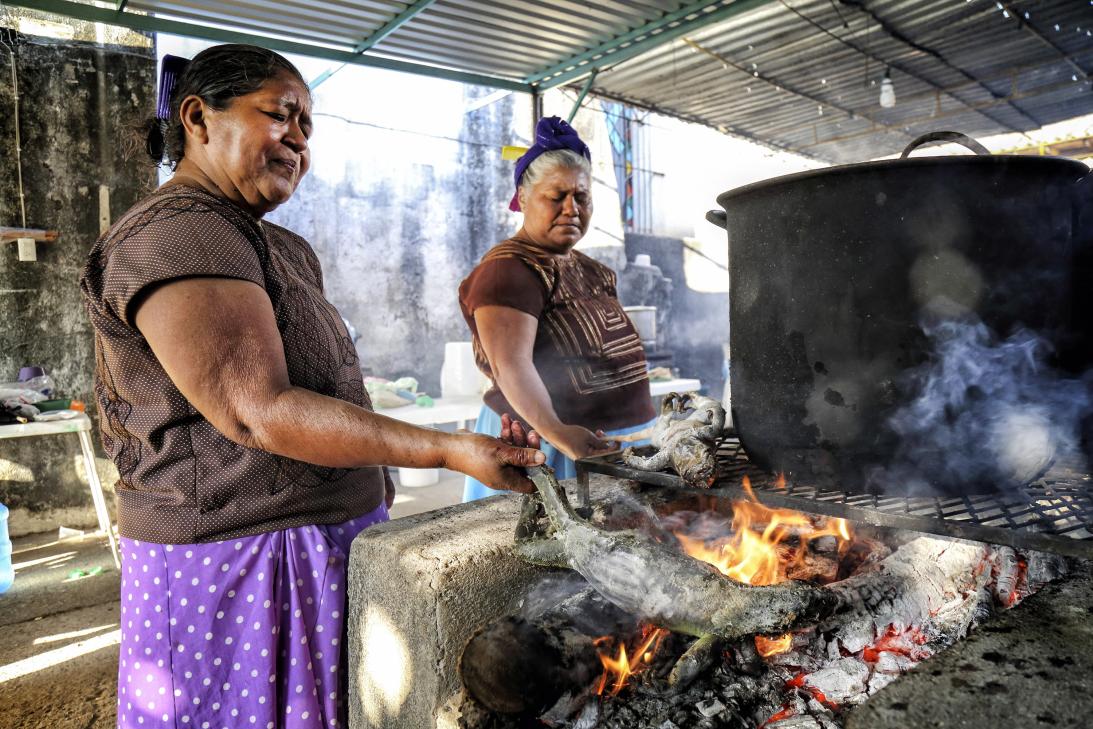 Tamales de iguana EU emisoras Unidas Guatemala