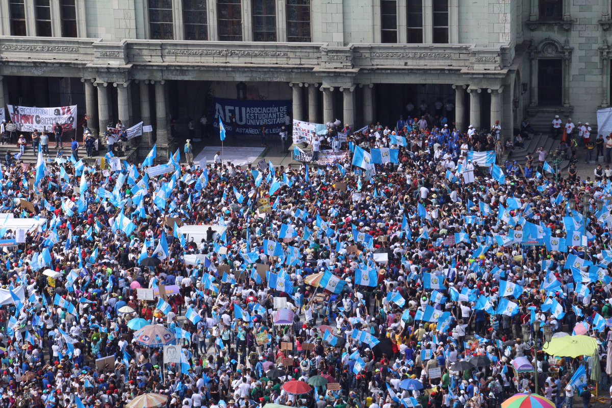 Manifestación en la Plaza