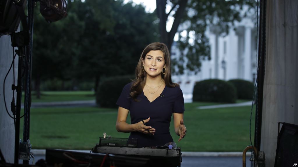 Periodista Kaitlan Collins