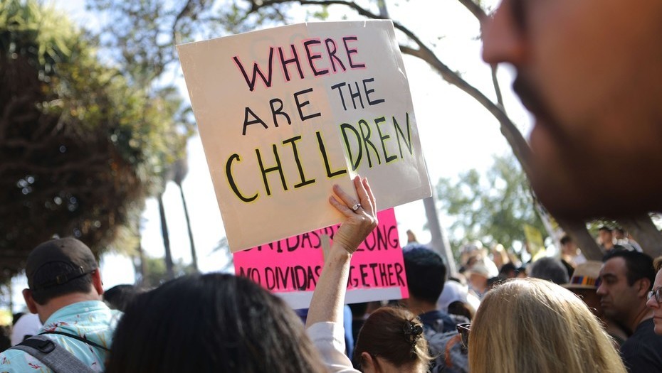 Separación de niños de sus padres