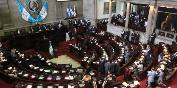 Diputados del Congreso opinan sobre caso genosidio