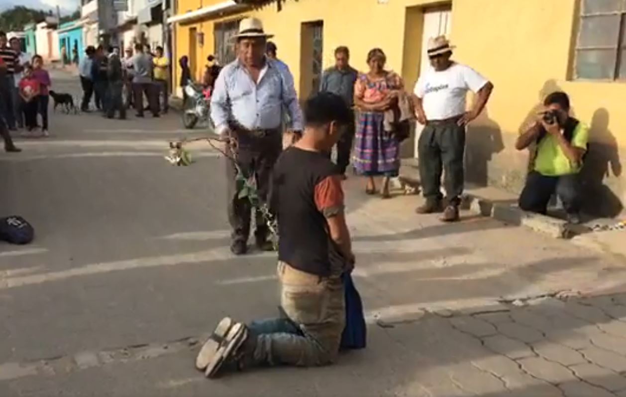 castigo comunitario Emisoras Unidas