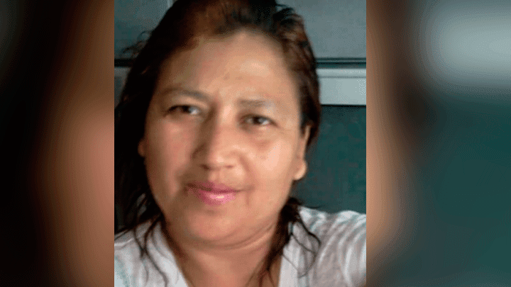 mujer madre detenida violación hija