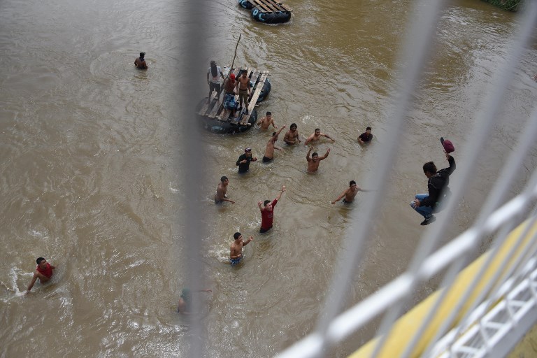 Migrantes hondureños