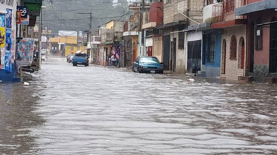 se registraron 19 incidentes que dejaron, 652 personas damnificadas, 421 evacuadas, 31 albergadas, 122 viviendas con daños leves y 530 con daños moderados.