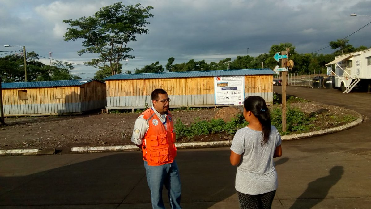 Monitorean actividad de Volcán de Fuego