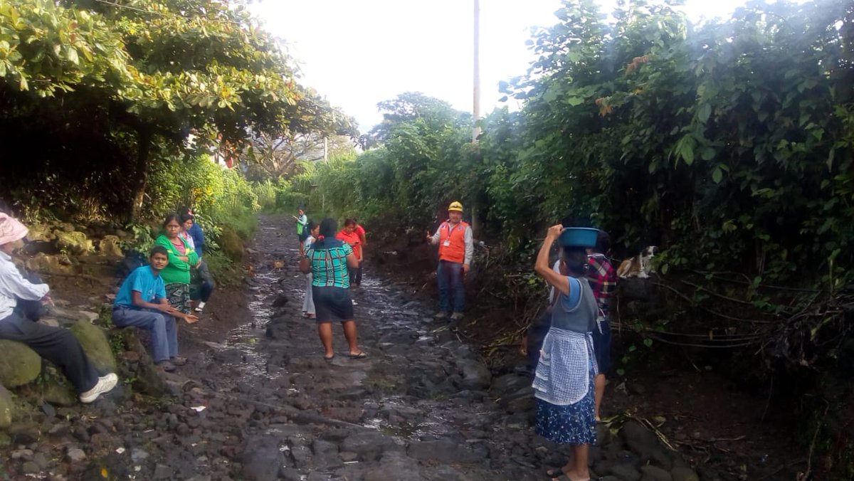 Conred informa a población sobre actividad del Volcán de Fuego