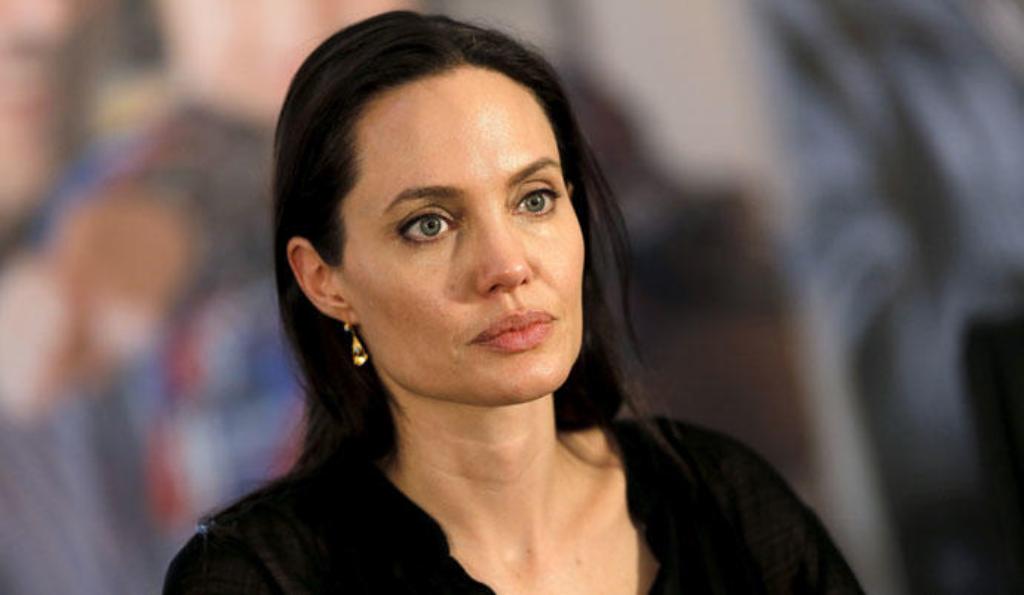 Angelina Jolie radical cambio de look Brad Pitt Come Away