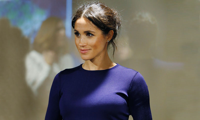 Meghan Markle Duchess of Sussex vestido oceanía