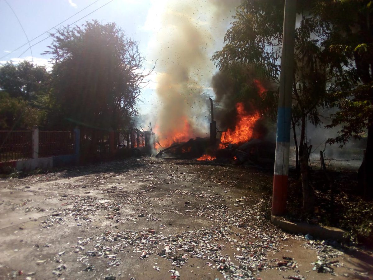 Video explosión pirotécnicos La Unión El Salvador