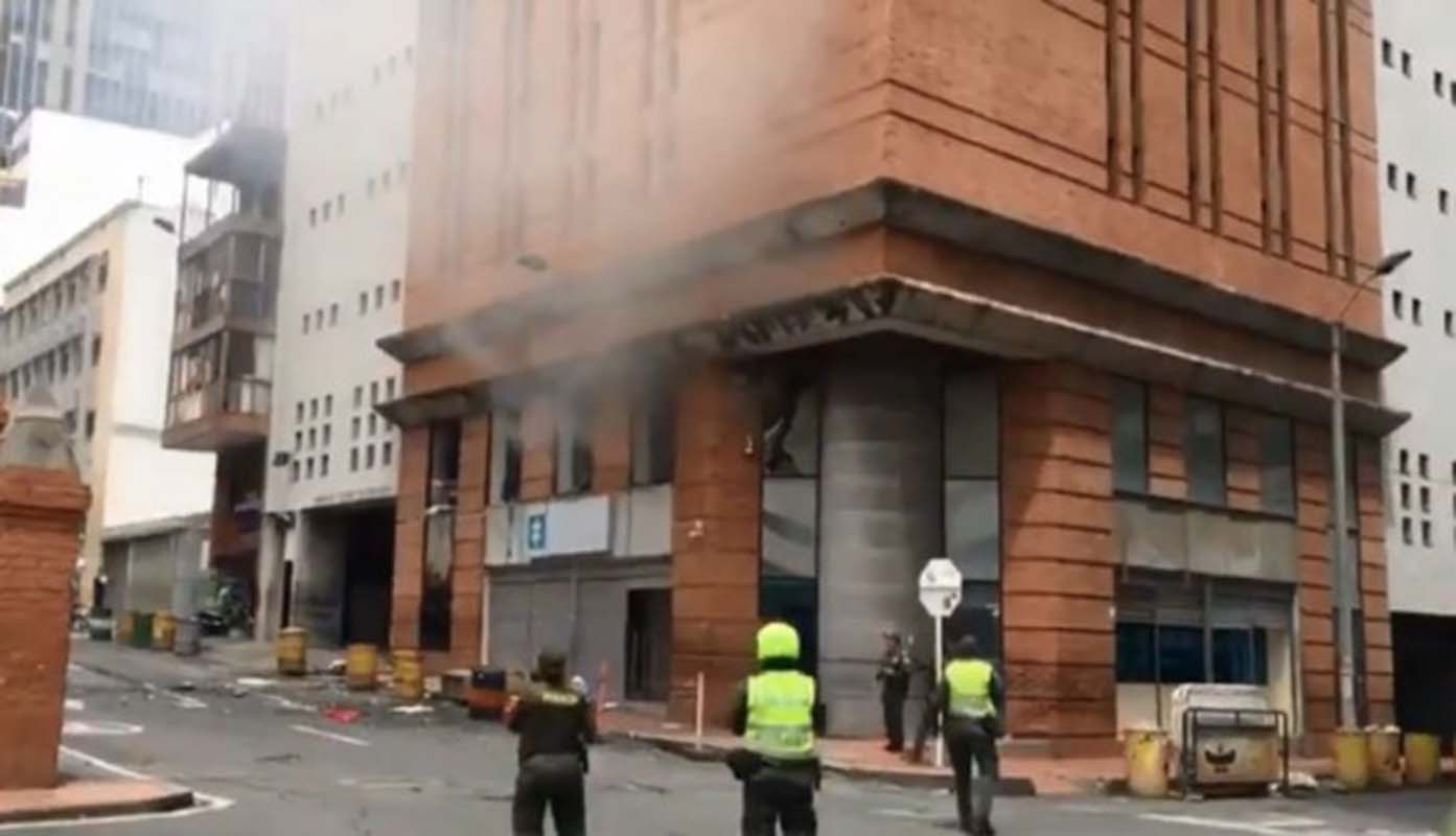 Una explosión sacude