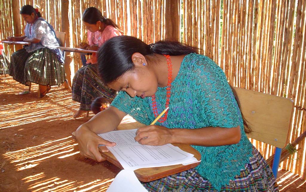 analfabetismo occidente Guatemala educación