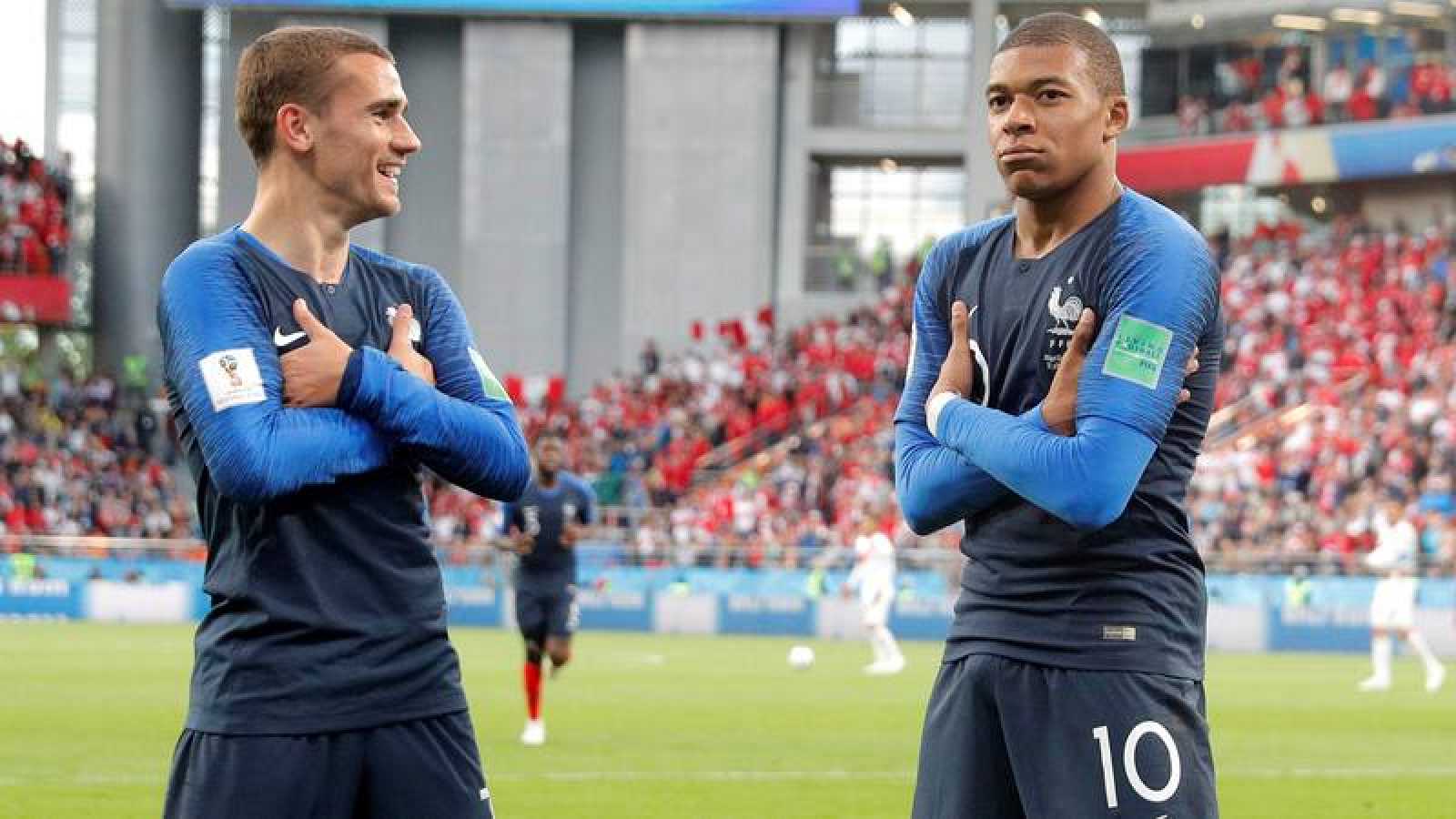 Griezmann Mbappé polémica hijo Francia