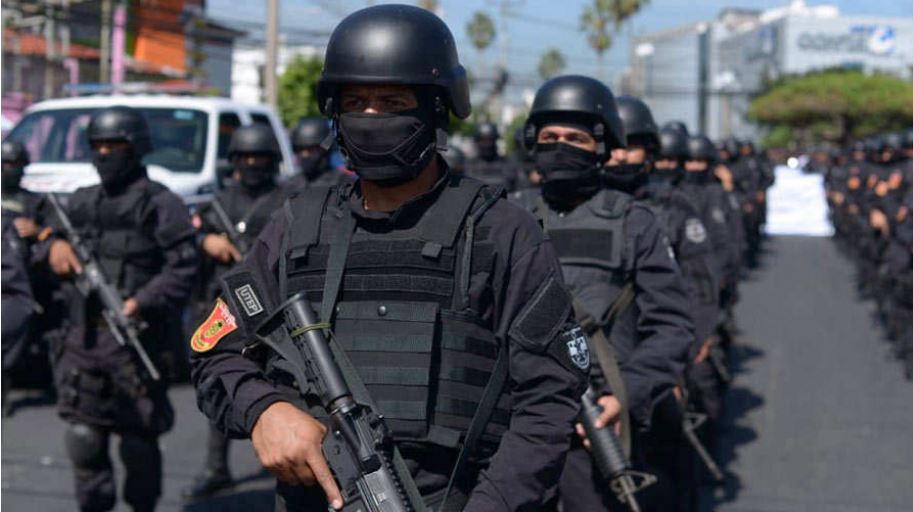 El Salvador despliega a 350 elementos policiales para detener ola de ataques