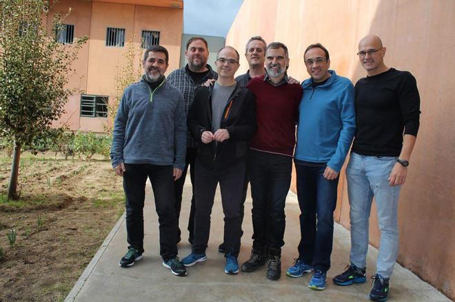 Piden traslado de presos catalanes a Madrid