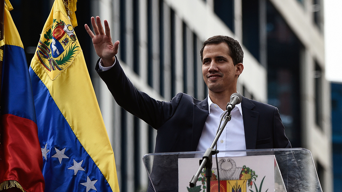 Guaidó advierte a México y Uruguay