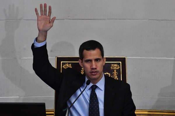 Guaidó desea enviar a Italia