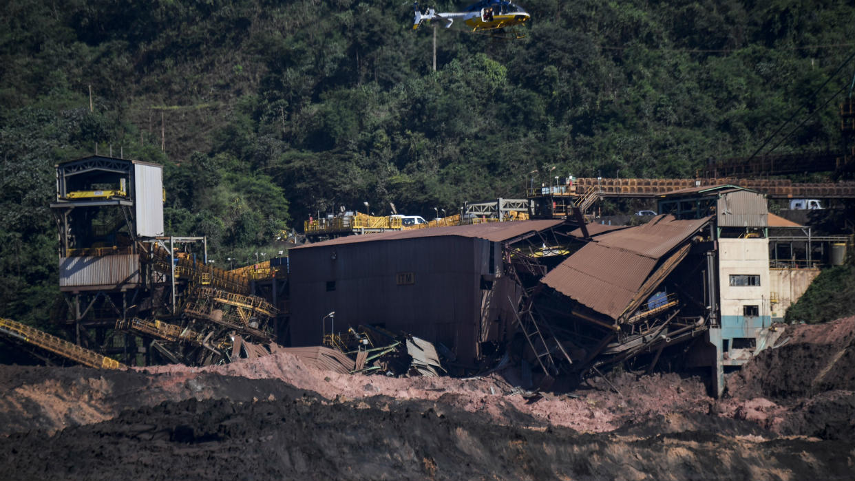 Se eleva a 150 muertos