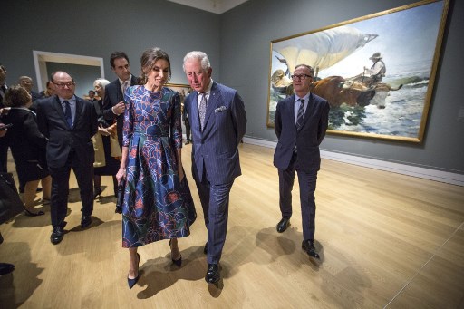 Príncipe Carlos y la Reina Letizia. Foto: AFP