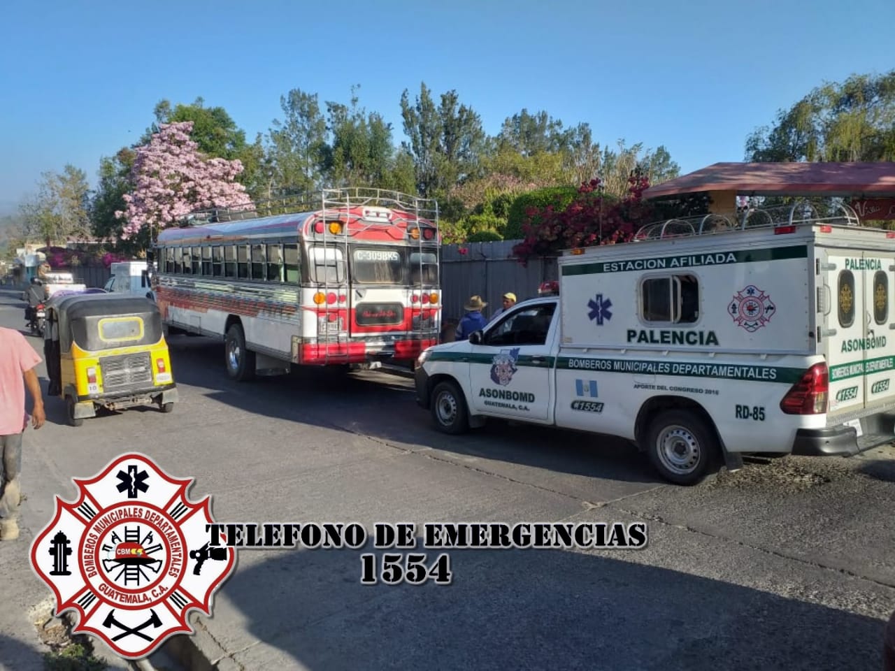 Bus atacado en Palencia. Foto: Bomberos Municipales Departamentales.