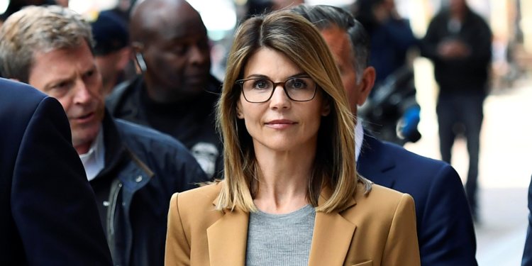 Lori Loughlin